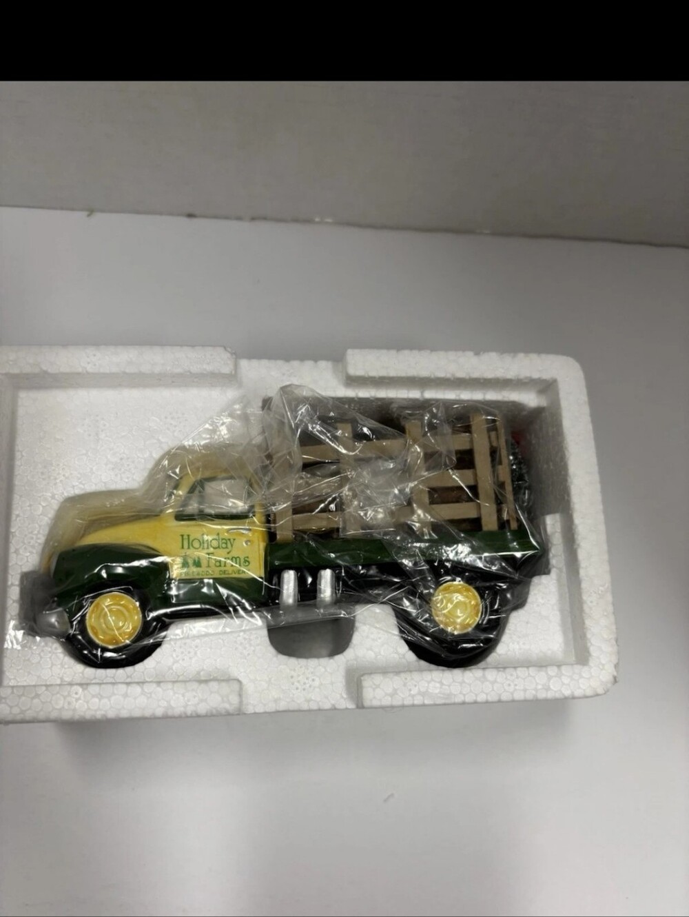 Dept 56 The Original Snow Village Firewood Delivery Truck #54864 w/Box & Sleeve - Picture 2 of 6